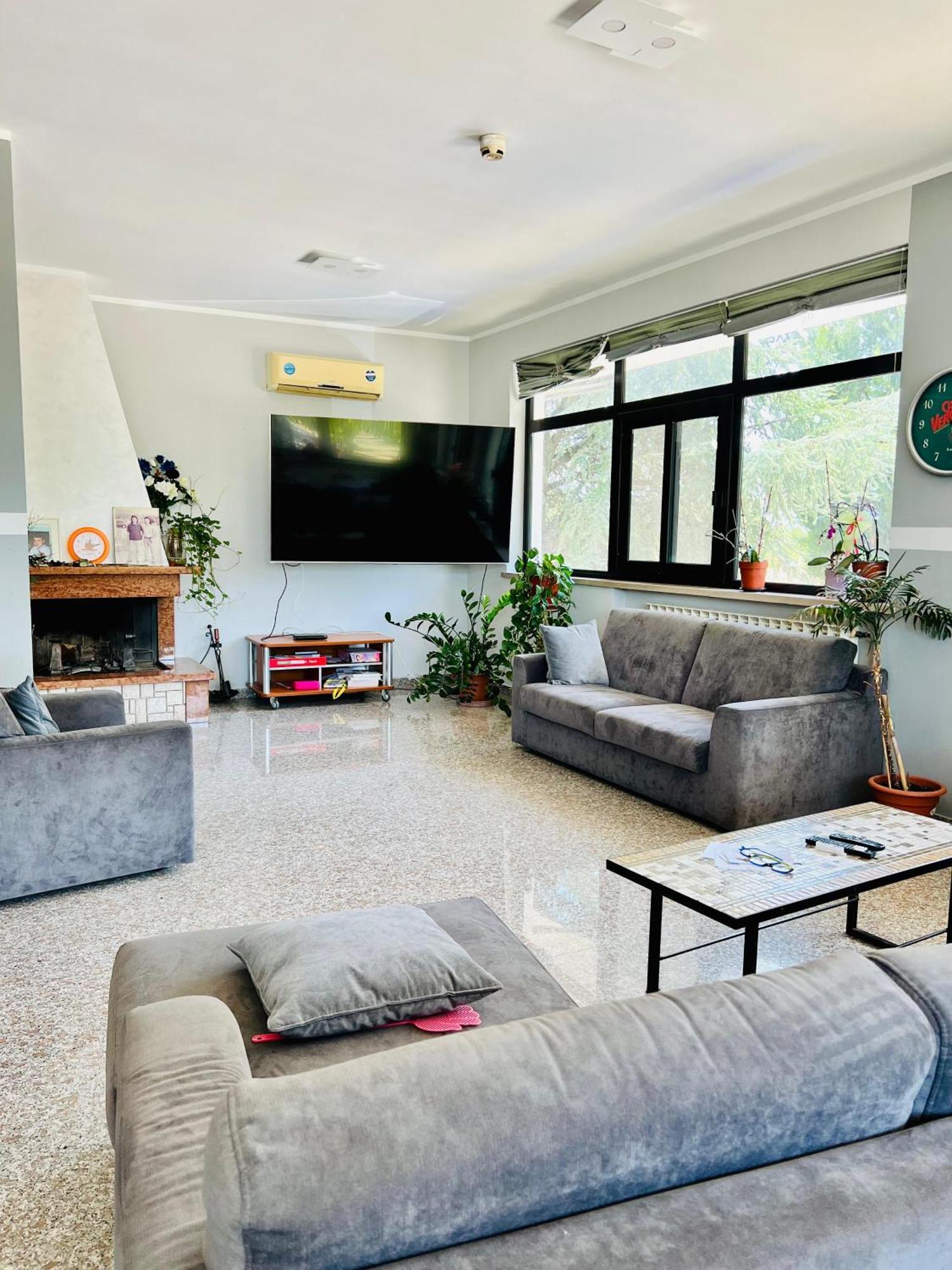 Hotel Paradiso Celano Luaran gambar